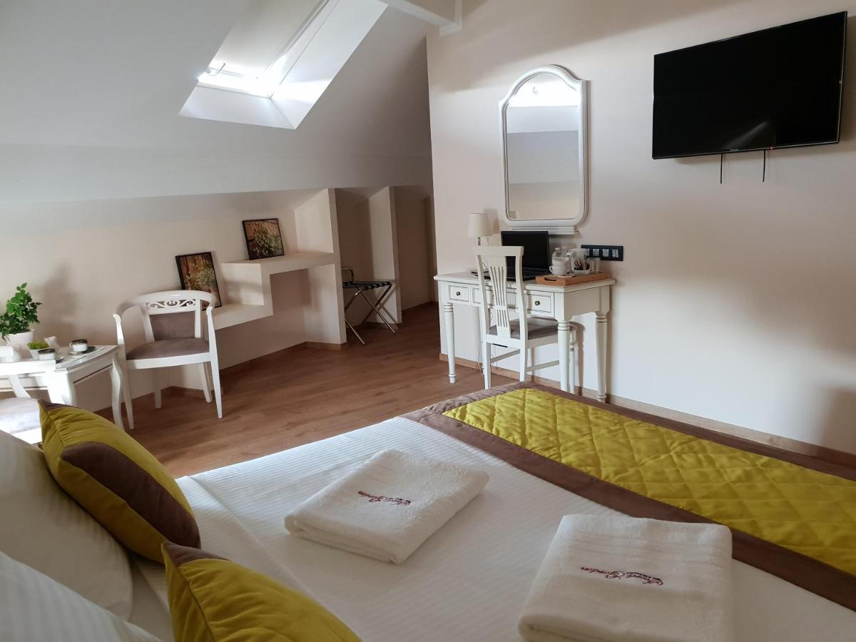B&B Secret Garden Adults Only Voeren Ngoại thất bức ảnh